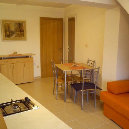 Volat Apartments Betina  Bagian luar foto