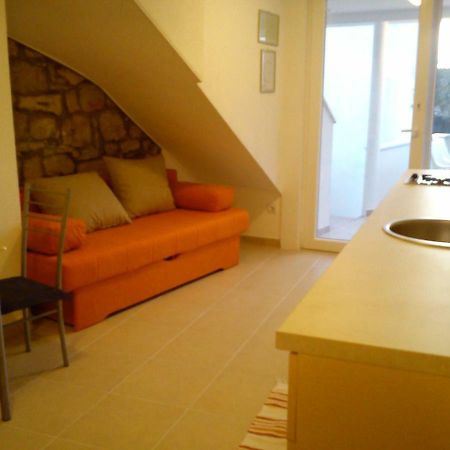 Volat Apartments Betina  Bagian luar foto