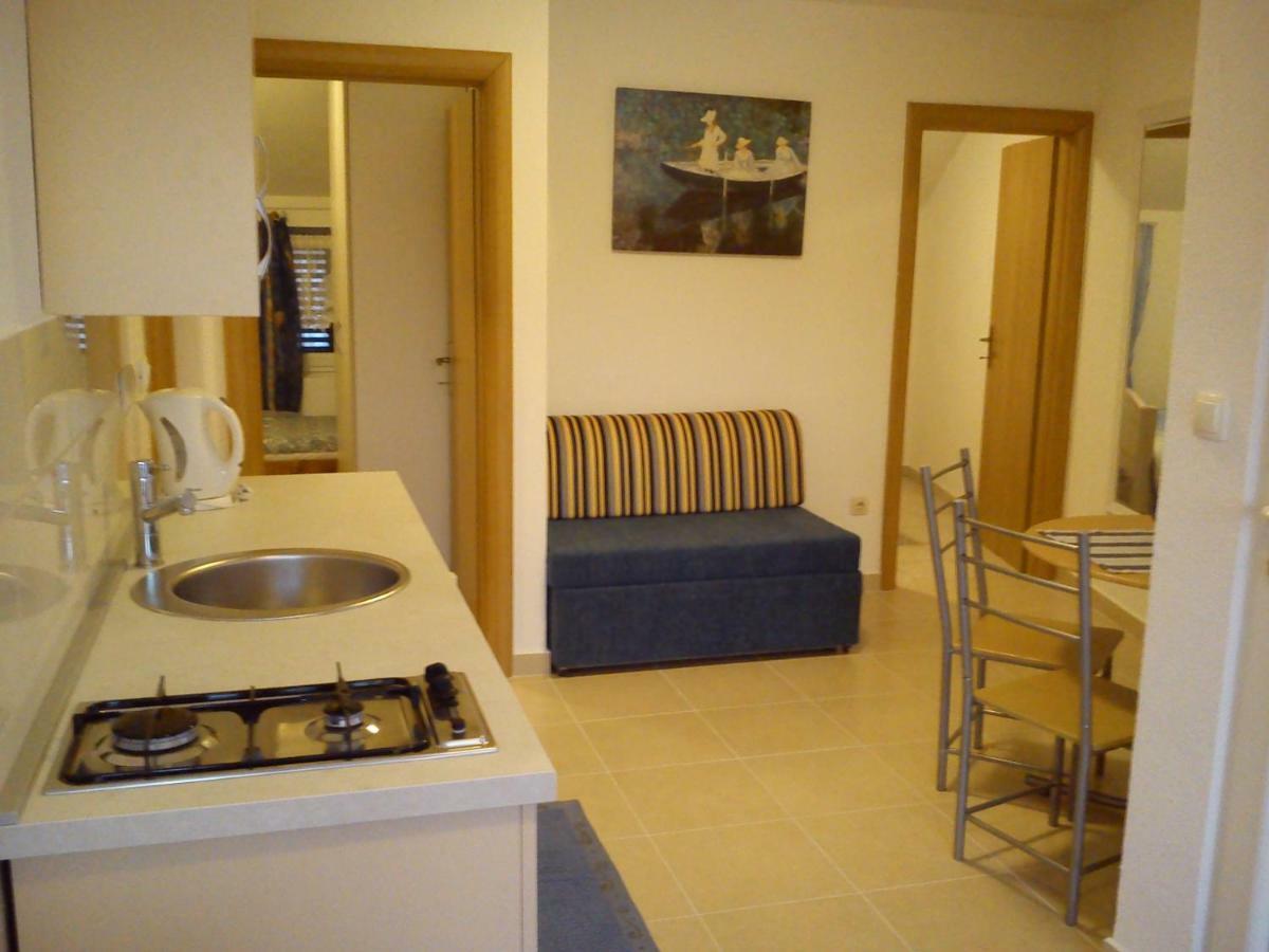 Volat Apartments Betina  Bagian luar foto