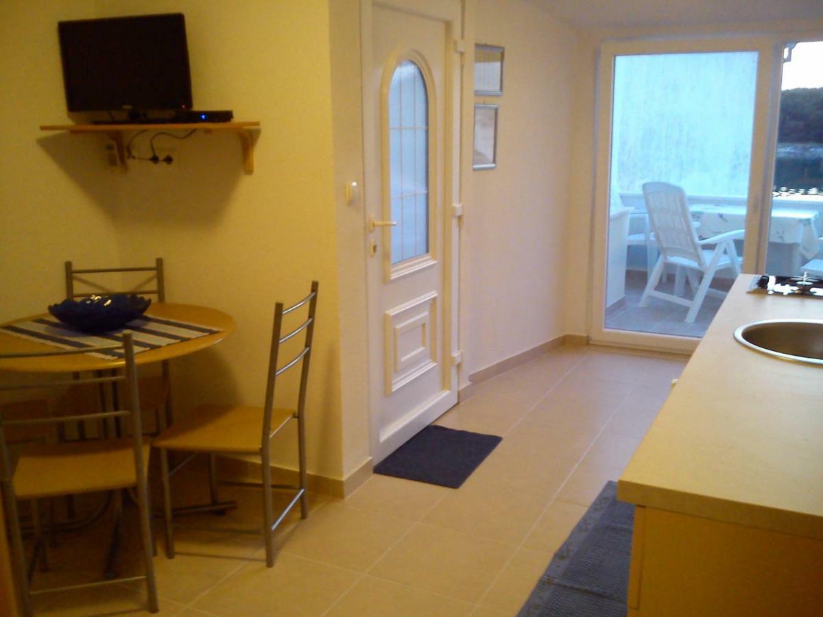 Volat Apartments Betina  Bagian luar foto