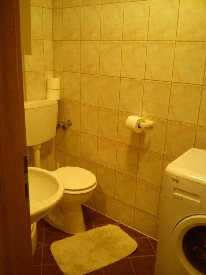 Volat Apartments Betina  Bagian luar foto
